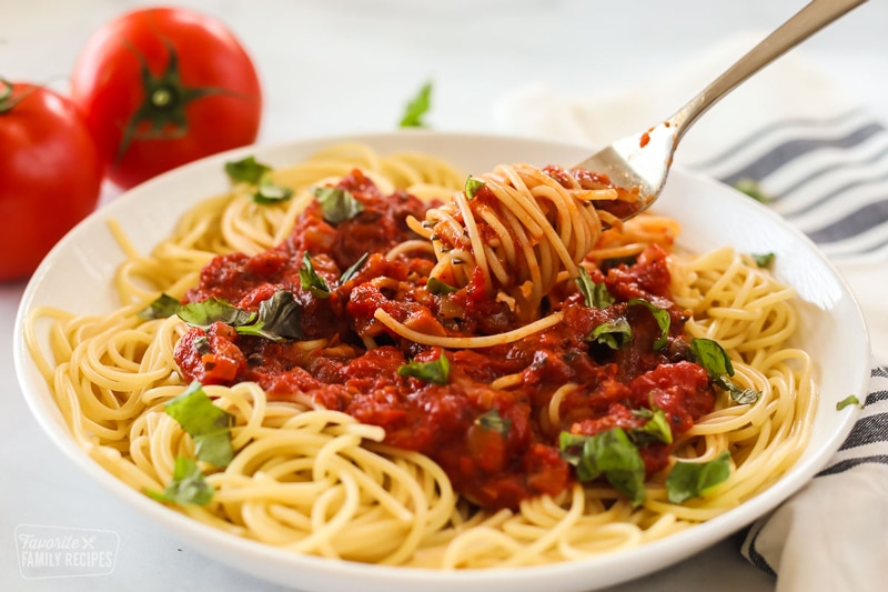While store-bought options are readily available, nothing quite beats the taste and satisfaction of homemade tomato-based spaghetti sauce.